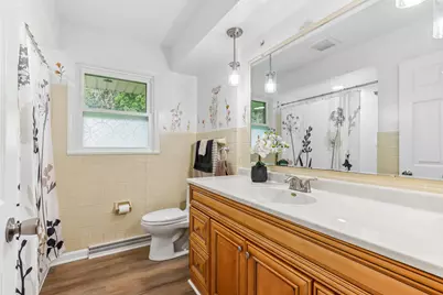 8173 S 28th St, Franklin, WI 53132 - Photo 9