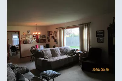 3217  Caledonia St, Racine, WI 53405 - Photo 15