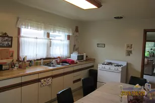 3217 Caledonia St, Racine, WI 53402 - Photo 11