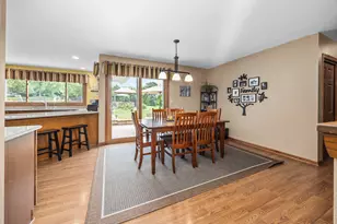 W314S7944 High View Cir, Mukwonago, WI 53149 - Photo 13