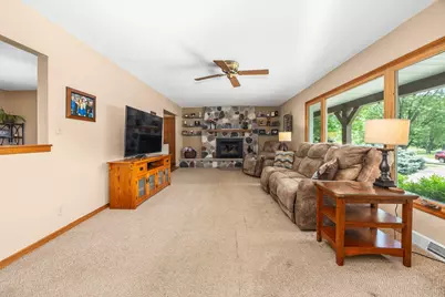 W314S7944  High View Cir, Mukwonago, WI 53149 - Photo 15