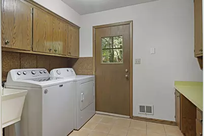 8730  Lakeshore Dr, Pleasant Prairie, WI 53158 - Photo 21