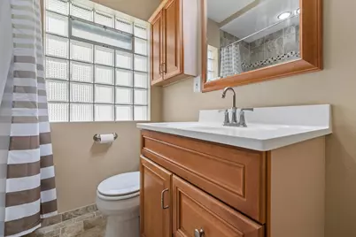 2406 S 82nd St, West Allis, WI 53219 - Photo 15
