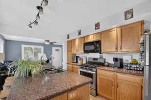 6225 32nd Ave, Kenosha, WI 53142 - Photo 9