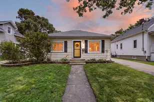 6225 32nd Ave, Kenosha, WI 53142 - Photo 1