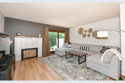 W180S8272  Pioneer Dr, Muskego, WI 53150 - Photo 15