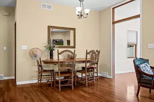 289 Lewis St, West Salem, WI 54669 - Photo 9