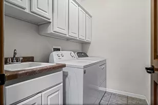 289 Lewis St, West Salem, WI 54669 - Photo 21