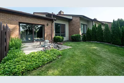 12804 N Colony Dr, Mequon, WI 53097 - Photo 37