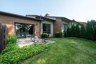12804 N Colony Dr, Mequon, WI 53097 - Photo 37