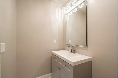 12804 N Colony Dr, Mequon, WI 53097 - Photo 29