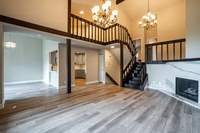 12804 N Colony Dr, Mequon, WI 53097 - Photo 11