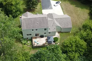 5836 Oakdale Ct, Cedarburg, WI 53024 - Photo 3