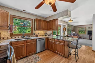 5836 Oakdale Ct, Cedarburg, WI 53024 - Photo 13