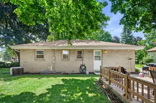 6830 W Plainfield Ave, Greenfield, WI 53220 - Photo 25