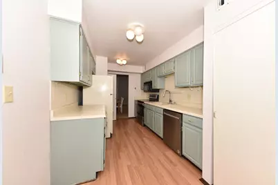 1906 E Shorewood Blvd #265, Shorewood, WI 53211 - Photo 21