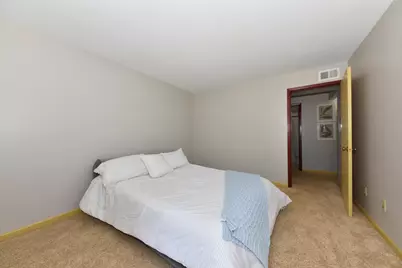 1906 E Shorewood Blvd #265, Shorewood, WI 53211 - Photo 31
