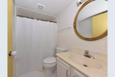 1906 E Shorewood Blvd #265, Shorewood, WI 53211 - Photo 29