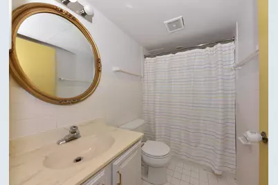 1906 E Shorewood Blvd #265, Shorewood, WI 53211 - Photo 25
