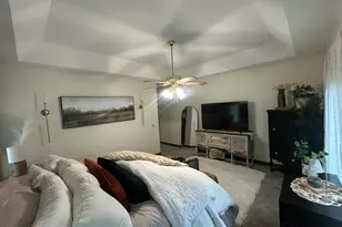 165 Chelsea Ln, Racine, WI 53182 - Photo 15