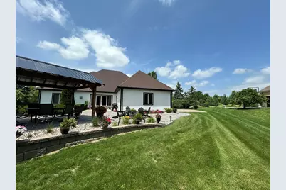 165  Chelsea Ln, Racine, WI 53182 - Photo 7