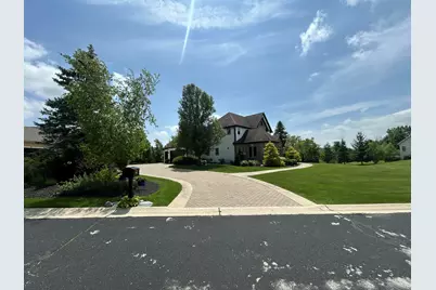 165  Chelsea Ln, Racine, WI 53182 - Photo 13
