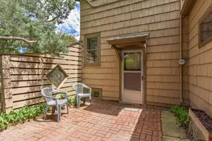 7011 W Garfield Ave, Wauwatosa, WI 53213 - Photo 25