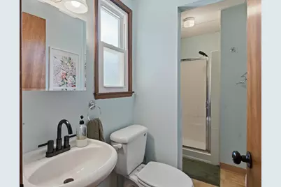 920 N 6th St, Manitowoc, WI 54220 - Photo 13