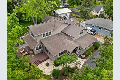 1823 W Shore Dr, Delafield, WI 53018 - Photo 7