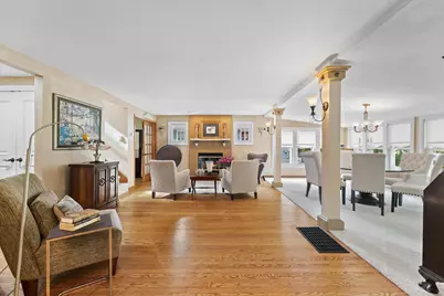 1823 W Shore Dr, Delafield, WI 53018 - Photo 17