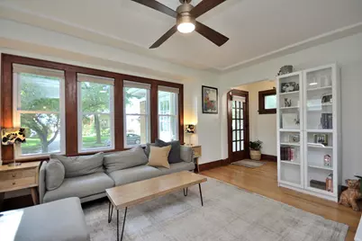6602  Romona Ave, Wauwatosa, WI 53213 - Photo 7