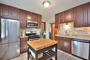 6602 Romona Ave, Wauwatosa, WI 53213 - Photo 11