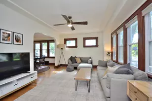 6602 Romona Ave, Wauwatosa, WI 53213 - Photo 5