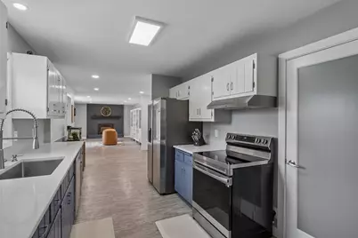 10780 S 92nd St, Franklin, WI 53132 - Photo 21