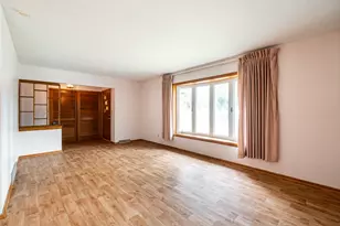 8625 W Petersik St, Milwaukee, WI 53224 - Photo 7