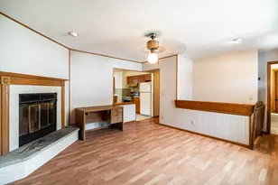 8625 W Petersik St, Milwaukee, WI 53224 - Photo 13