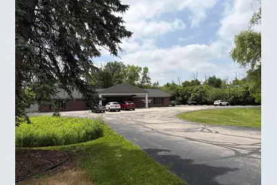 2505 W Mequon Rd, Mequon, WI 53092 - Photo 11