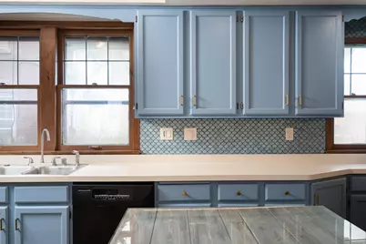 2543 N Grant Blvd, Milwaukee, WI 53210 - Photo 13