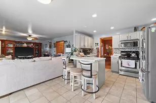 109 Prairie Dr, Walworth, WI 53184 - Photo 7