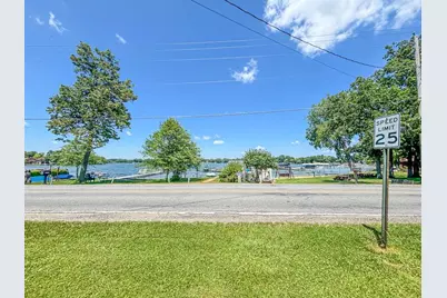 26727  Denoon Rd, Racine, WI 53185 - Photo 5