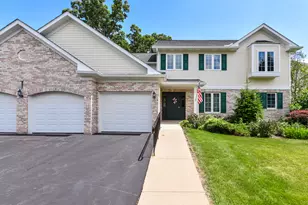 91 Potawatomi Rd, Williams Bay, WI 53191 - Photo 23