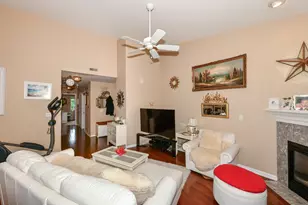 91 Potawatomi Rd, Williams Bay, WI 53191 - Photo 7