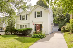 165 N 85th St, Wauwatosa, WI 53226 - Photo 3