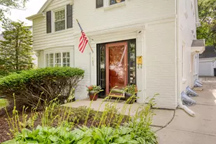 165 N 85th St, Wauwatosa, WI 53226 - Photo 5