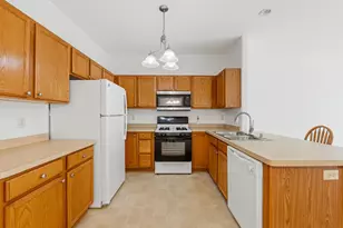 334 Brookside Dr, Mayville, WI 53050 - Photo 9