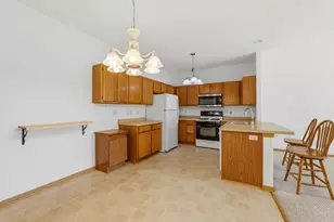 334 Brookside Dr, Mayville, WI 53050 - Photo 7