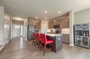 N47W22311 Woodleaf Way, Pewaukee, WI 53072 - Photo 11