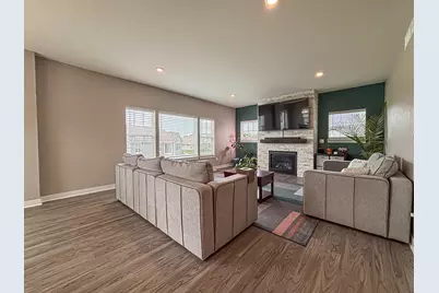 N47W22311  Woodleaf Way, Pewaukee, WI 53072 - Photo 17