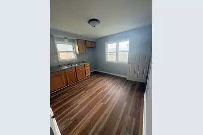 7248 W Potomac Ave, Milwaukee, WI 53216 - Photo 11