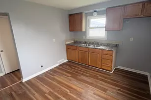 7248 W Potomac Ave, Milwaukee, WI 53216 - Photo 9